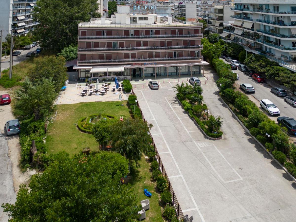 Delfini Hotel Patras Esterno foto